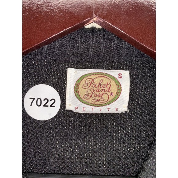 Vintage 1980-90s Black Knit Rose Embroidered Sweater by Picket & Post Petites S - Picture 3 of 6